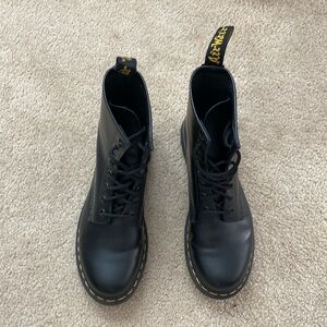 Dr. Martens Women's 1460 W Nappa Leather Combat Boot Size 10
